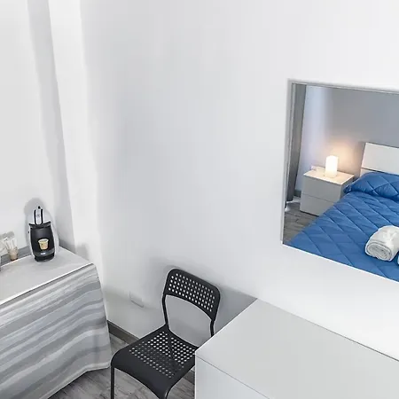 Δωμάτια σε οικογενειακή κατοικία Casa Marconi